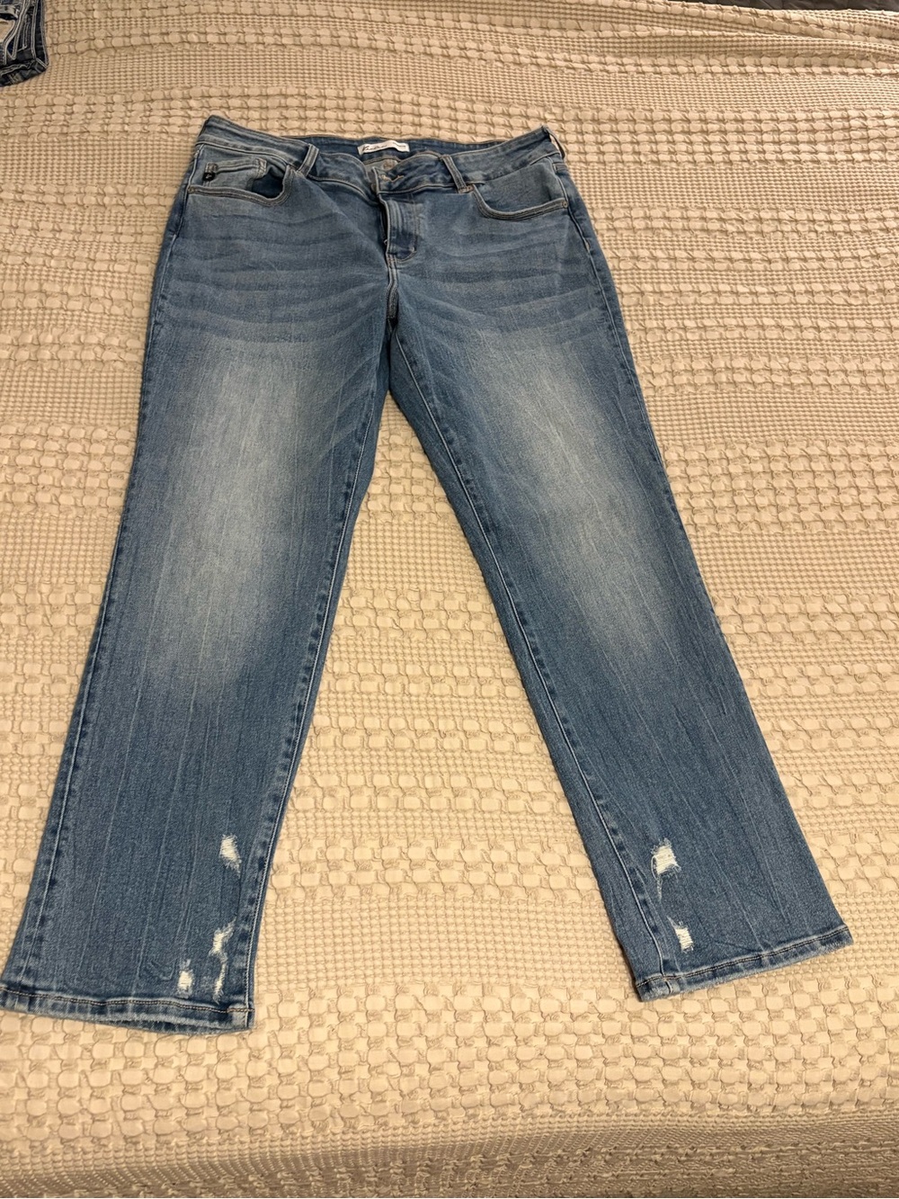 KanCan Light Blue Straight-Leg Women's Jeans